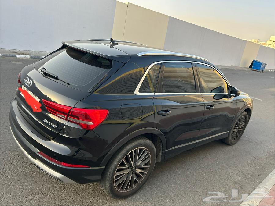 Audi Q3 35 FSHI 202363073164918146111