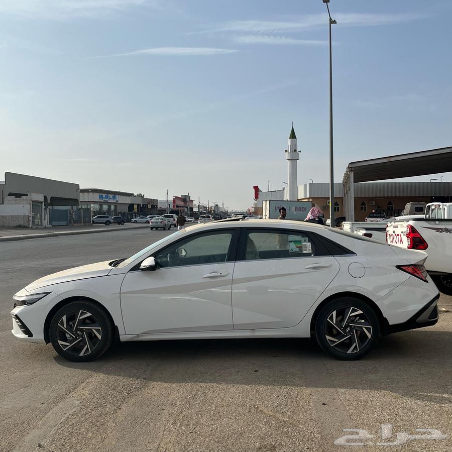 Hyundai Elantra 202563073204060930112