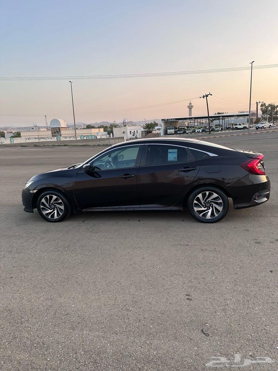 Honda Civic car renewed and inspected63068626397698114
