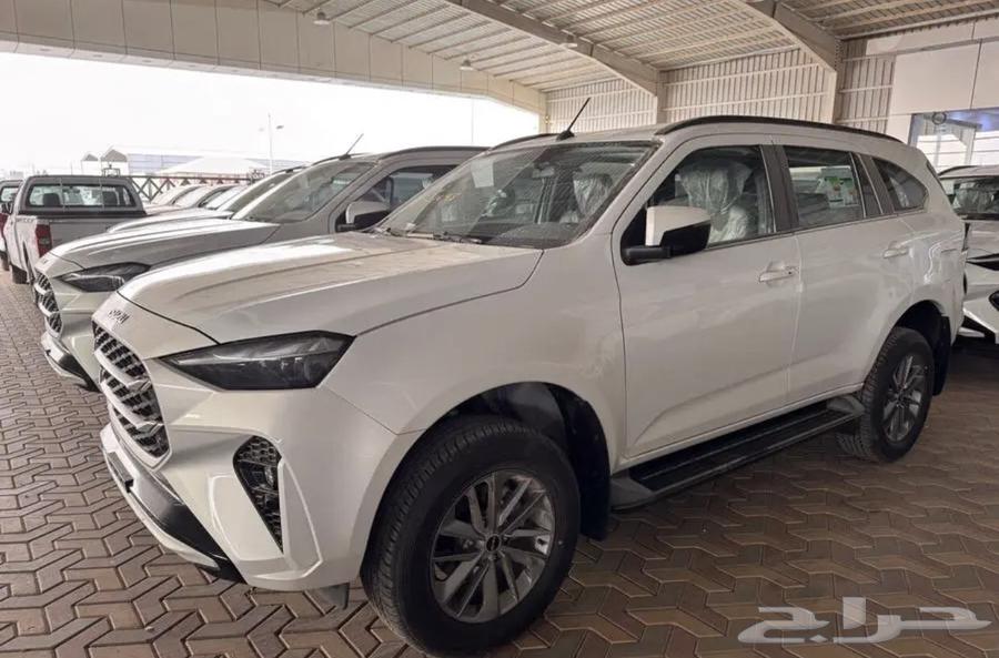 ISUZU MUX Full Version 2025 (New Design) Double Diesel63070336283137113
