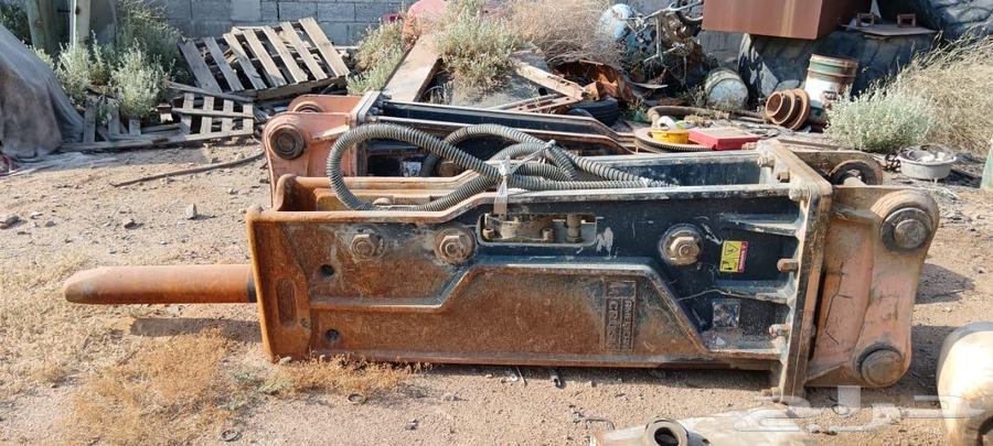 Rock breaking nail crusher63068271391746119