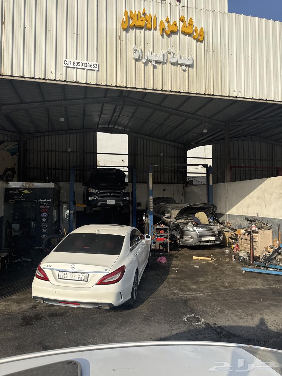Imported car wash machines and all types of vehicle polishing63077594193538112