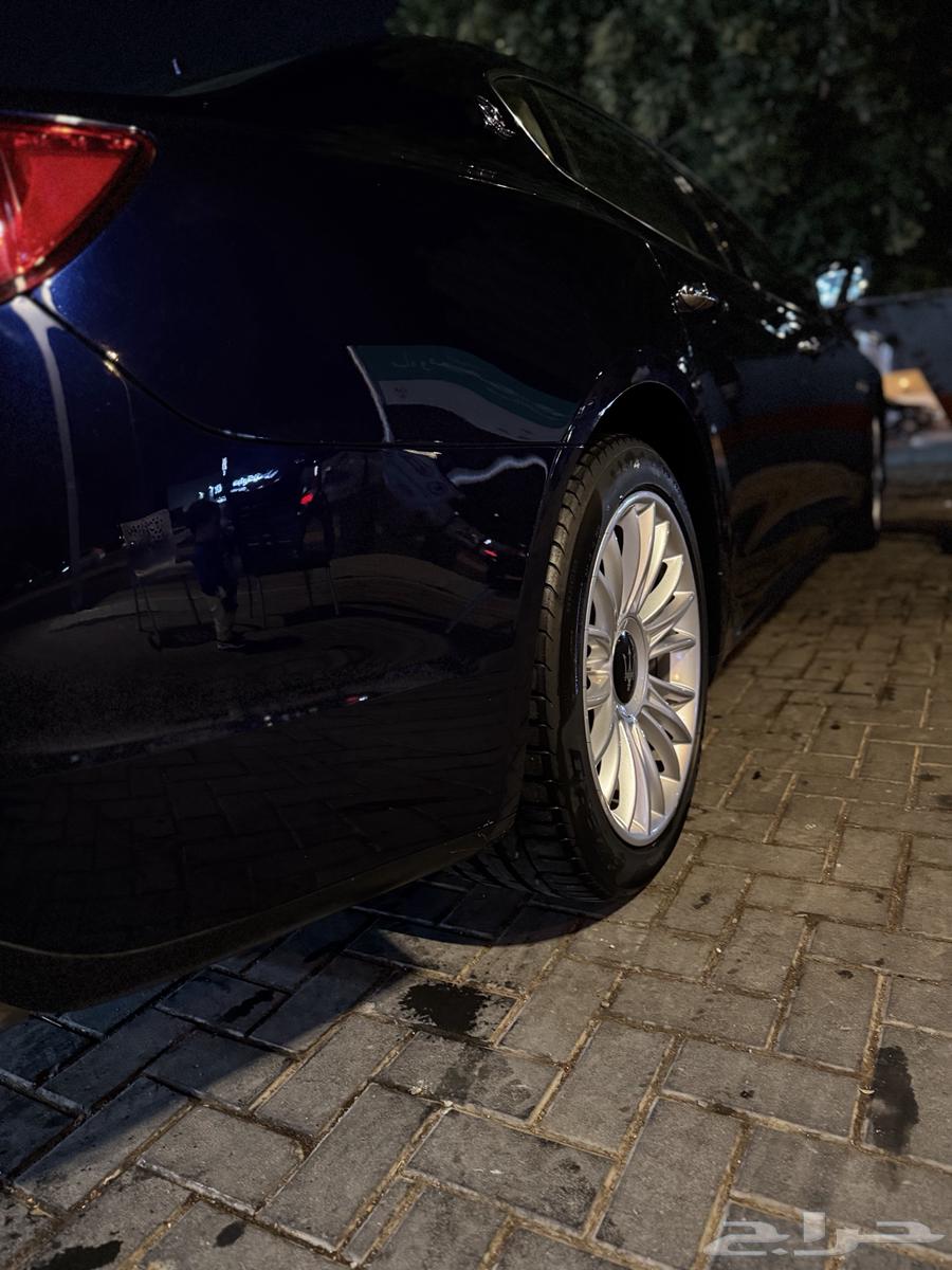 Maserati Quattroporte 210463072356613633114