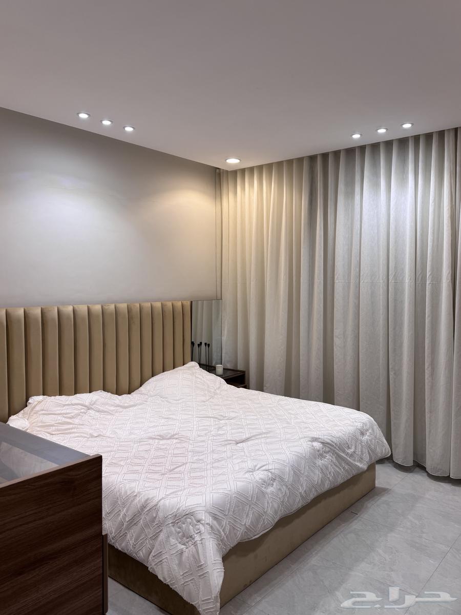 شقه في جنوب الرياض لم تسكن أثاث جديد لم يستخدم.63470064394369114