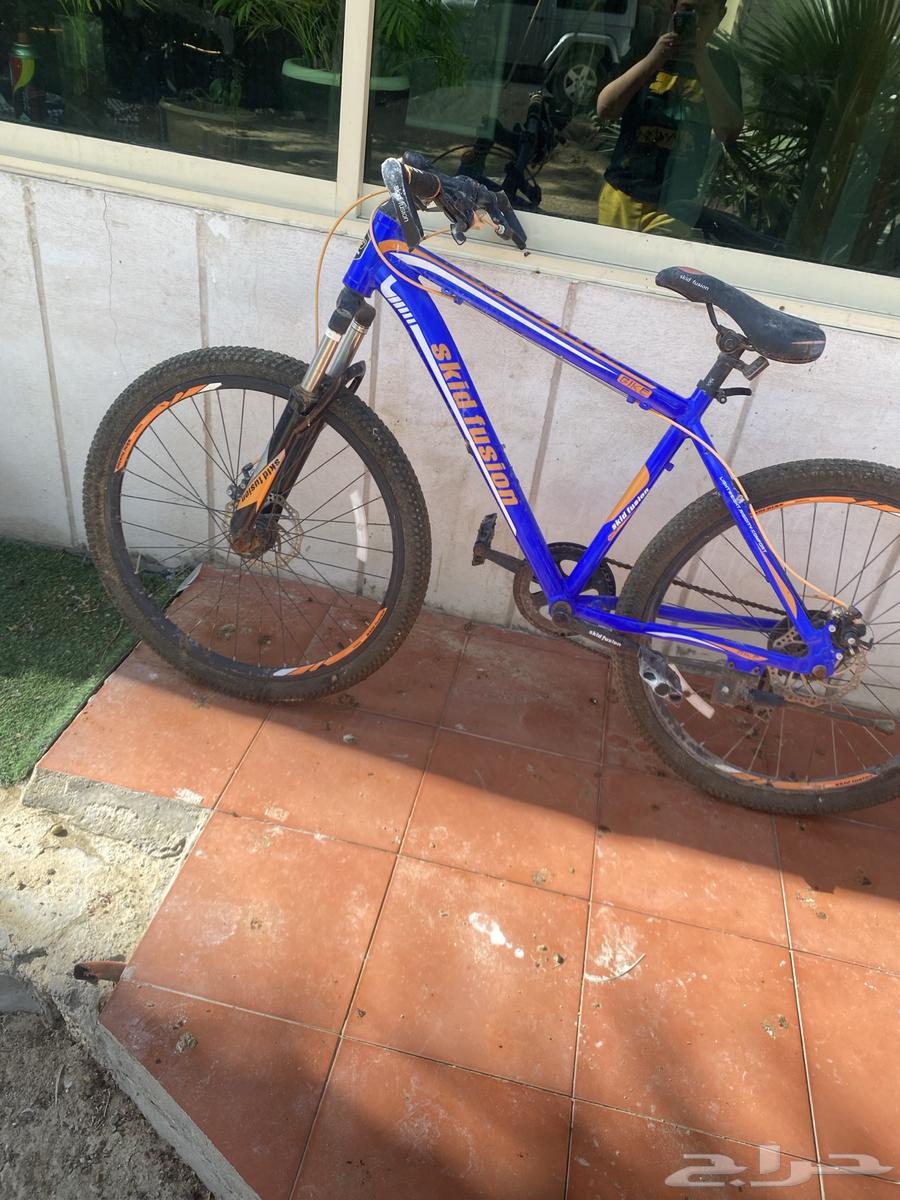 Sports bicycle was sold63048578950913113