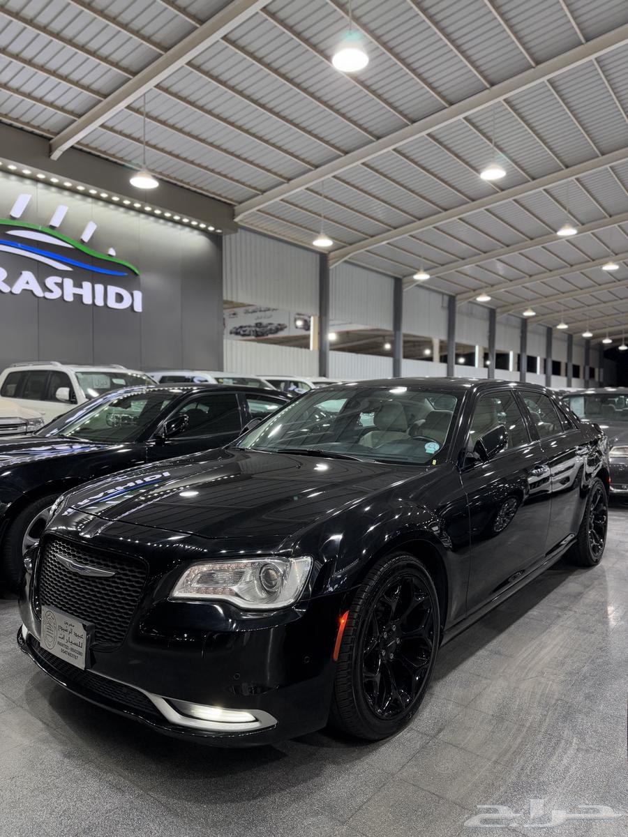 كرايزلر C300 اسود 2021 بانوراما لدى معرض(عبيد الرشيدي)63069904195459112