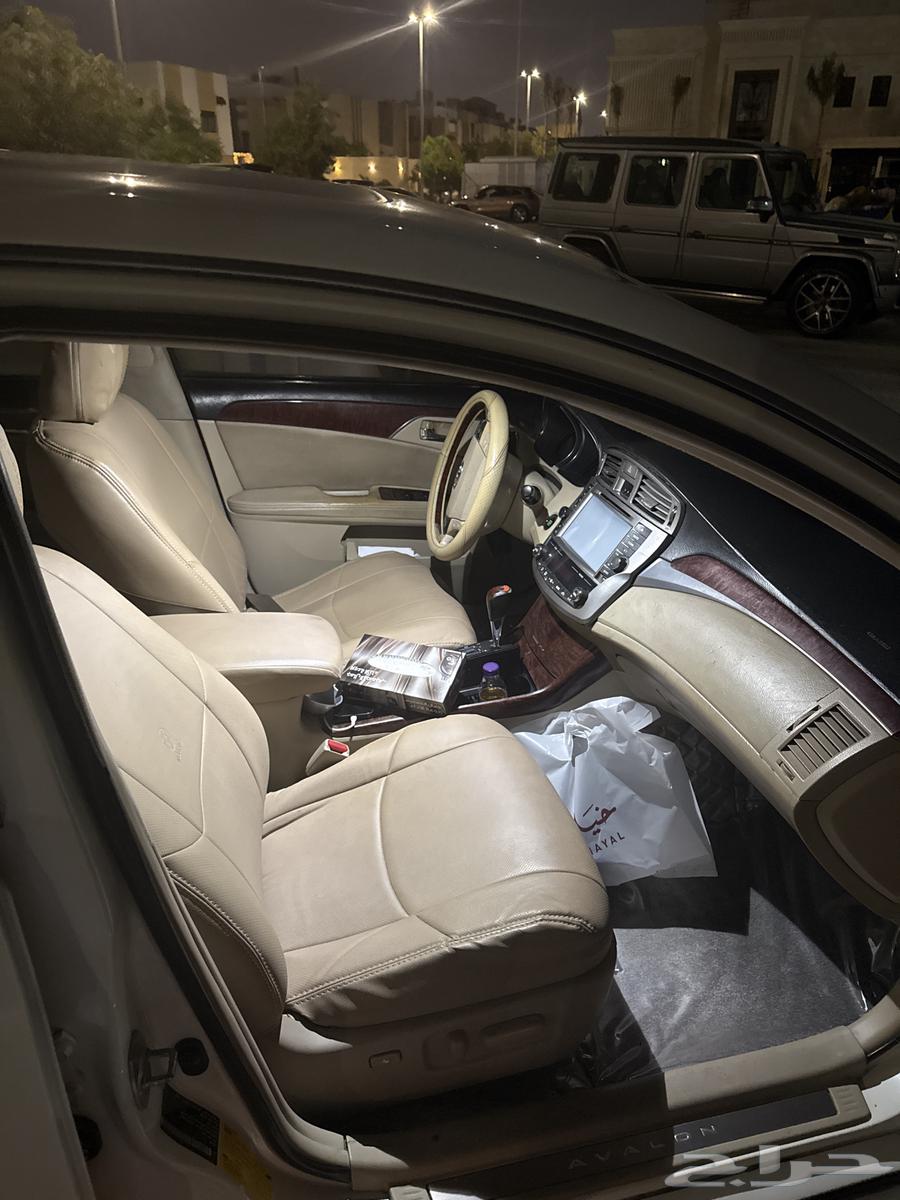 Avalon 2011 full option 6 cylinder mileage 65900063068267190915114