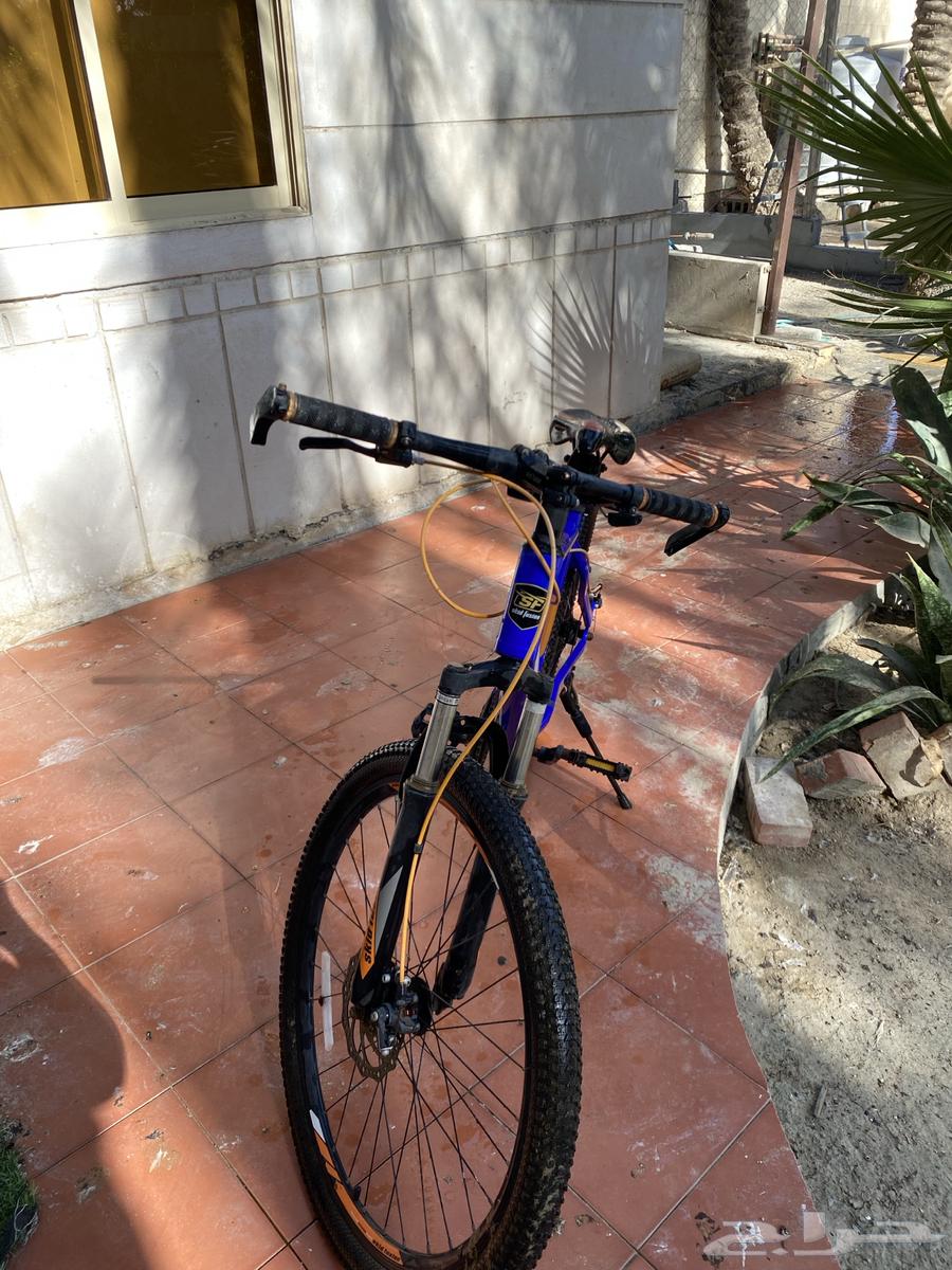 Sports bicycle was sold63048578950913111