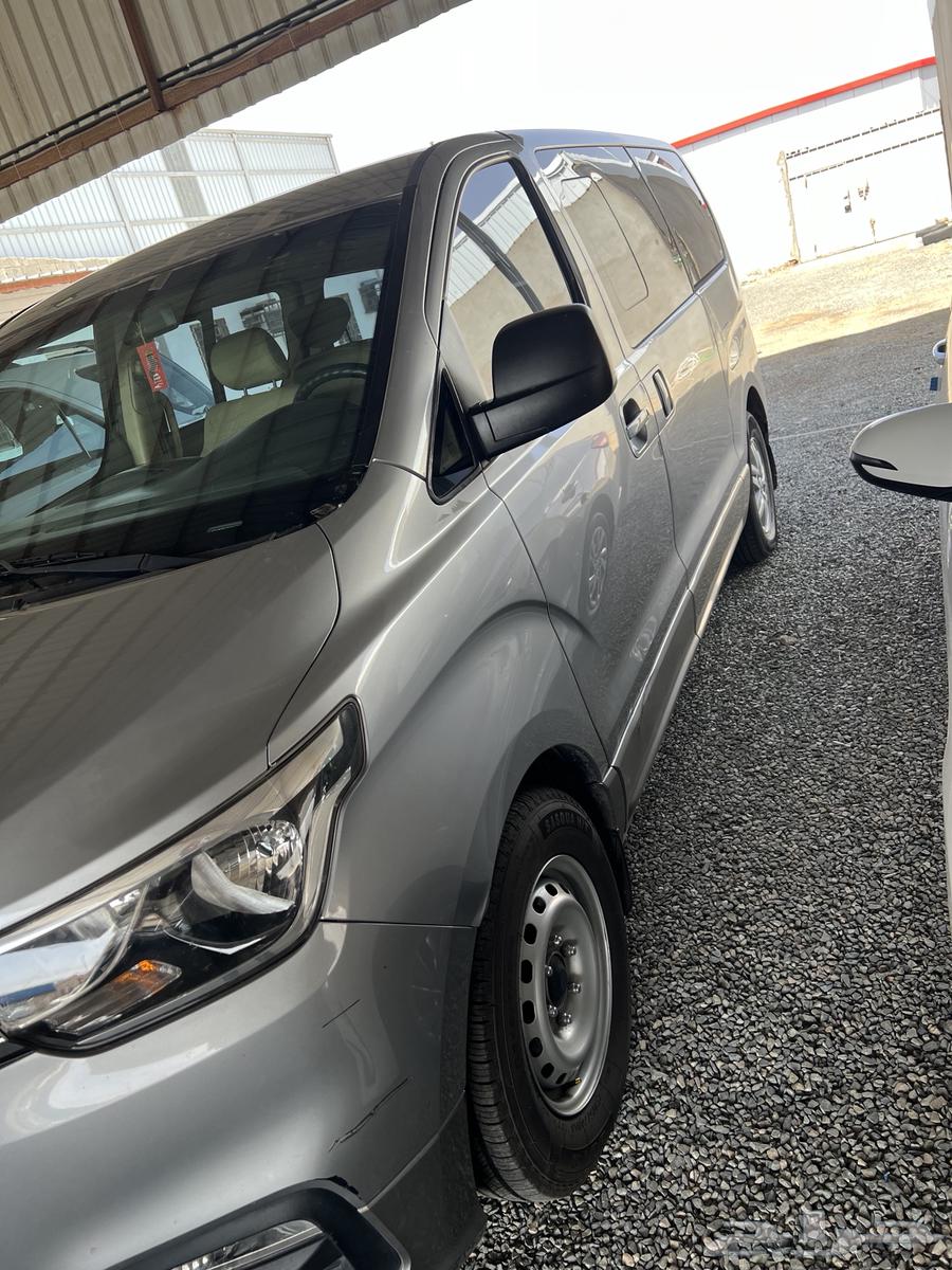 Hyundai H163068616395650112