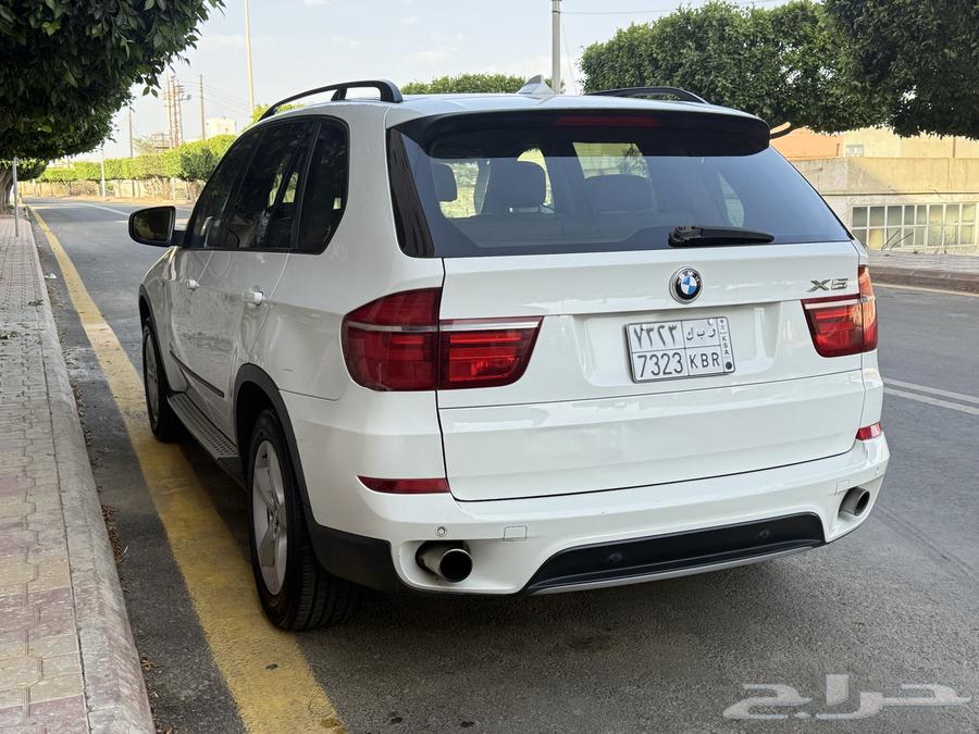BMW X5 model 201263069481303811111