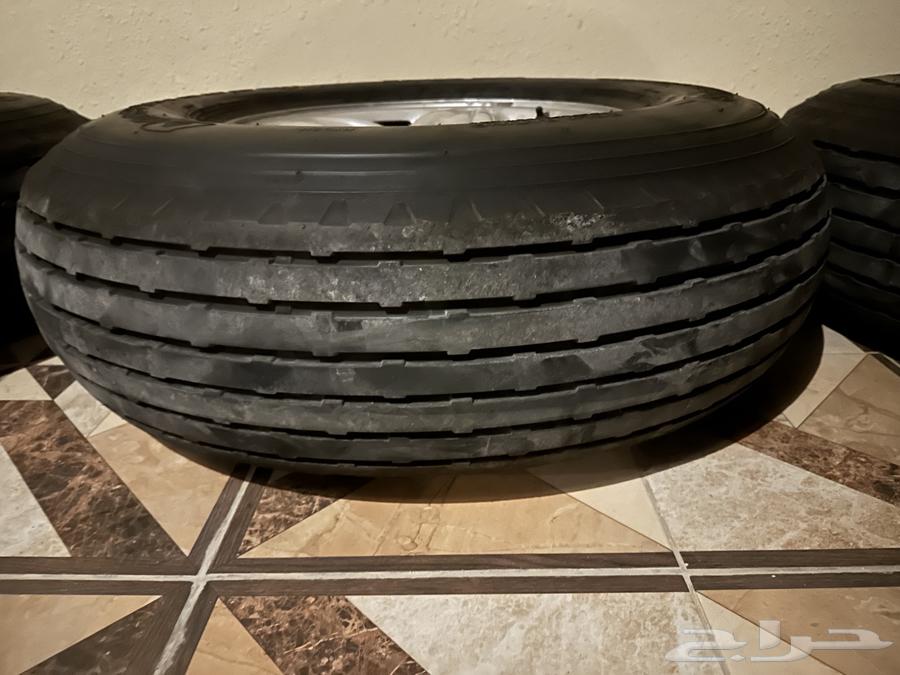 للبيع 4 بوالين ماكسس 17 مع جنوط ديزل 8 انش اصلية63071933829506112