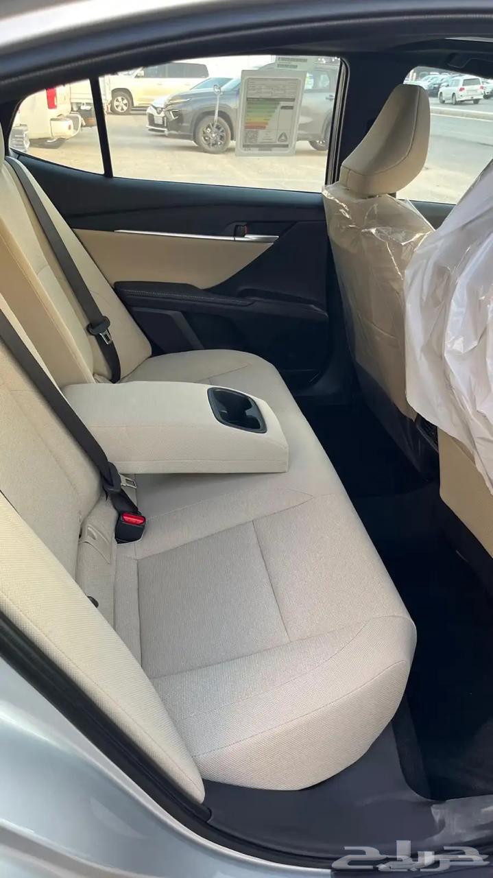 تويوتا كامري LE بنزين63073630189569114