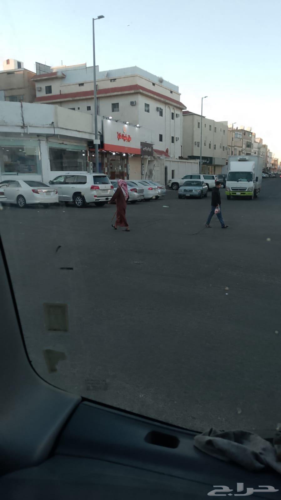 للبيع مطعم شعبيات مع التميس63470064115201111
