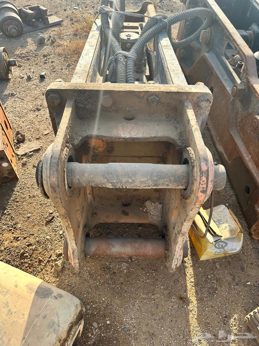 Rock breaking nail crusher63068271391746113