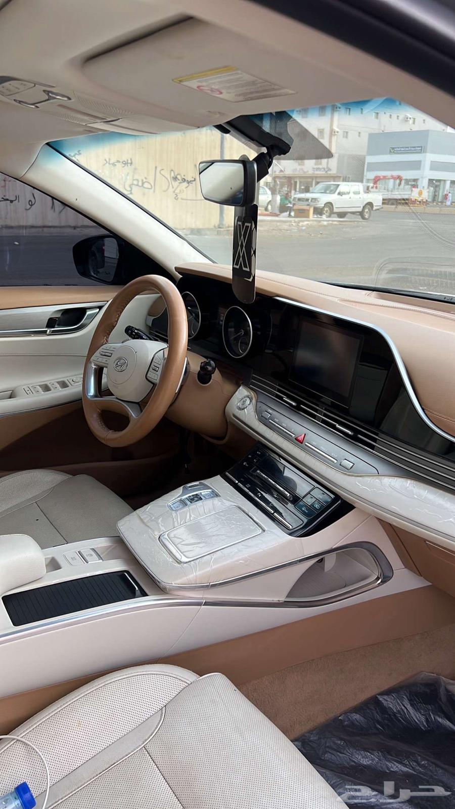 ازيزا63064662740097114