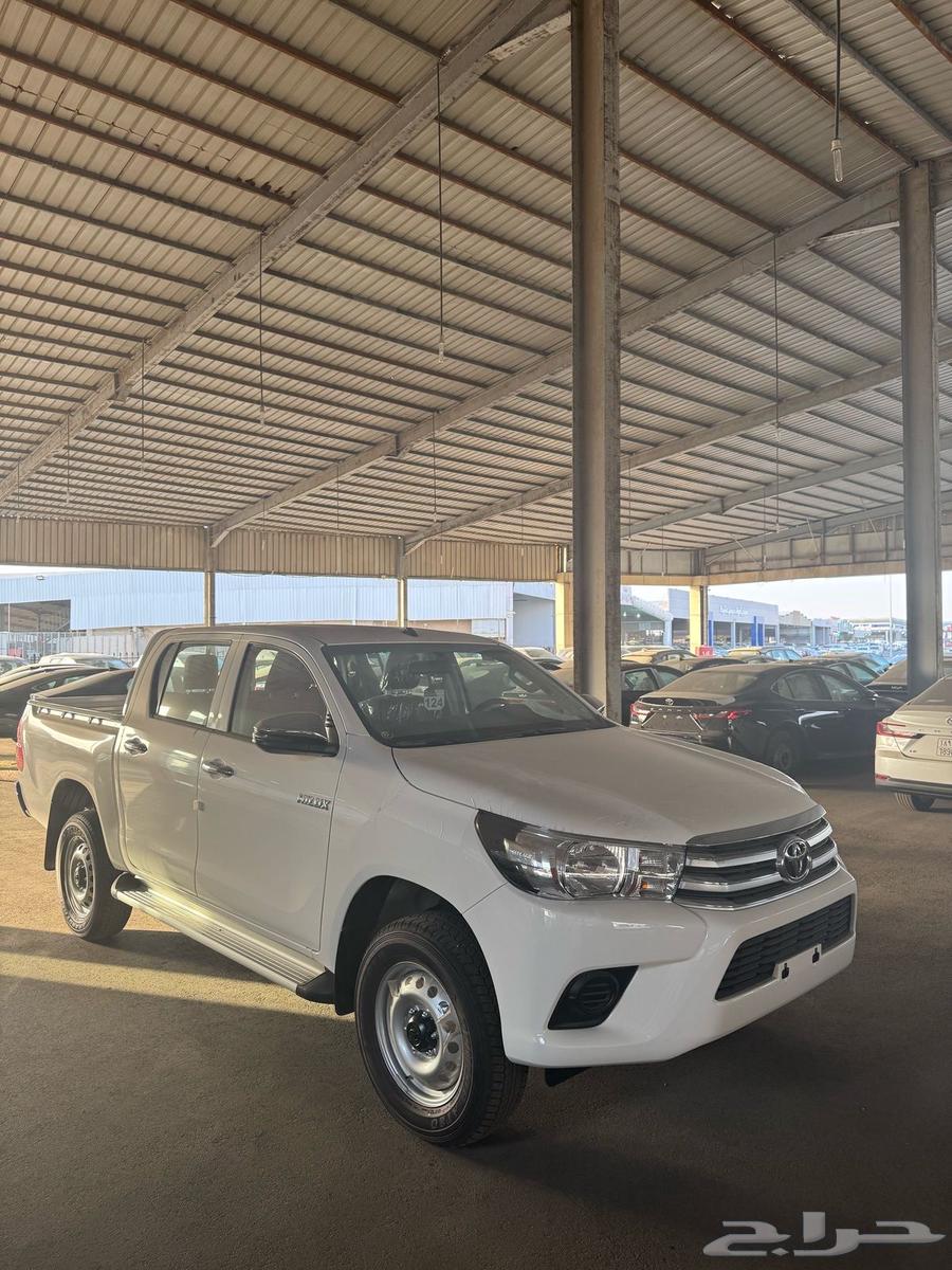 Toyota Hilux 2025 Automatic Double Cab Gasoline Cash and Installments63063085268354111