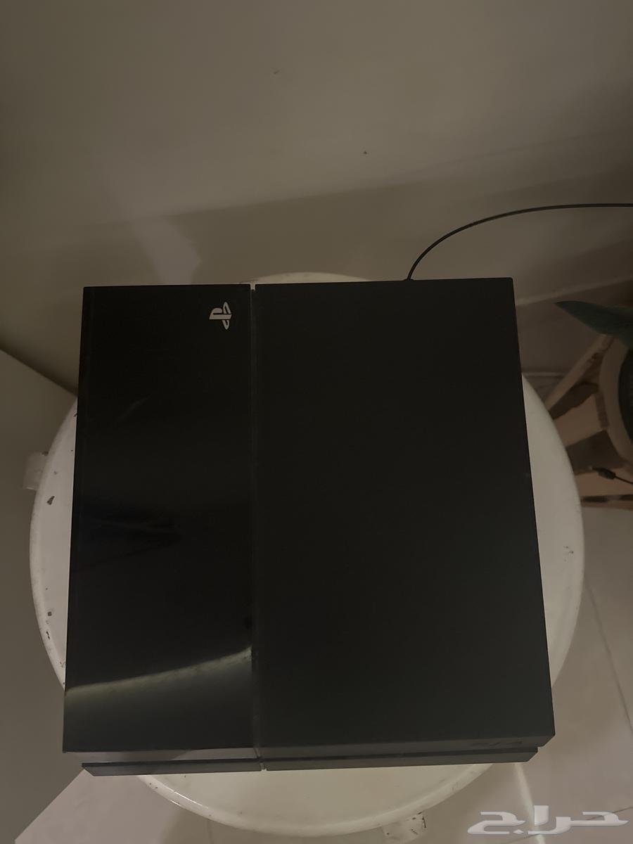Sony 4 PlayStation 463045807847170112