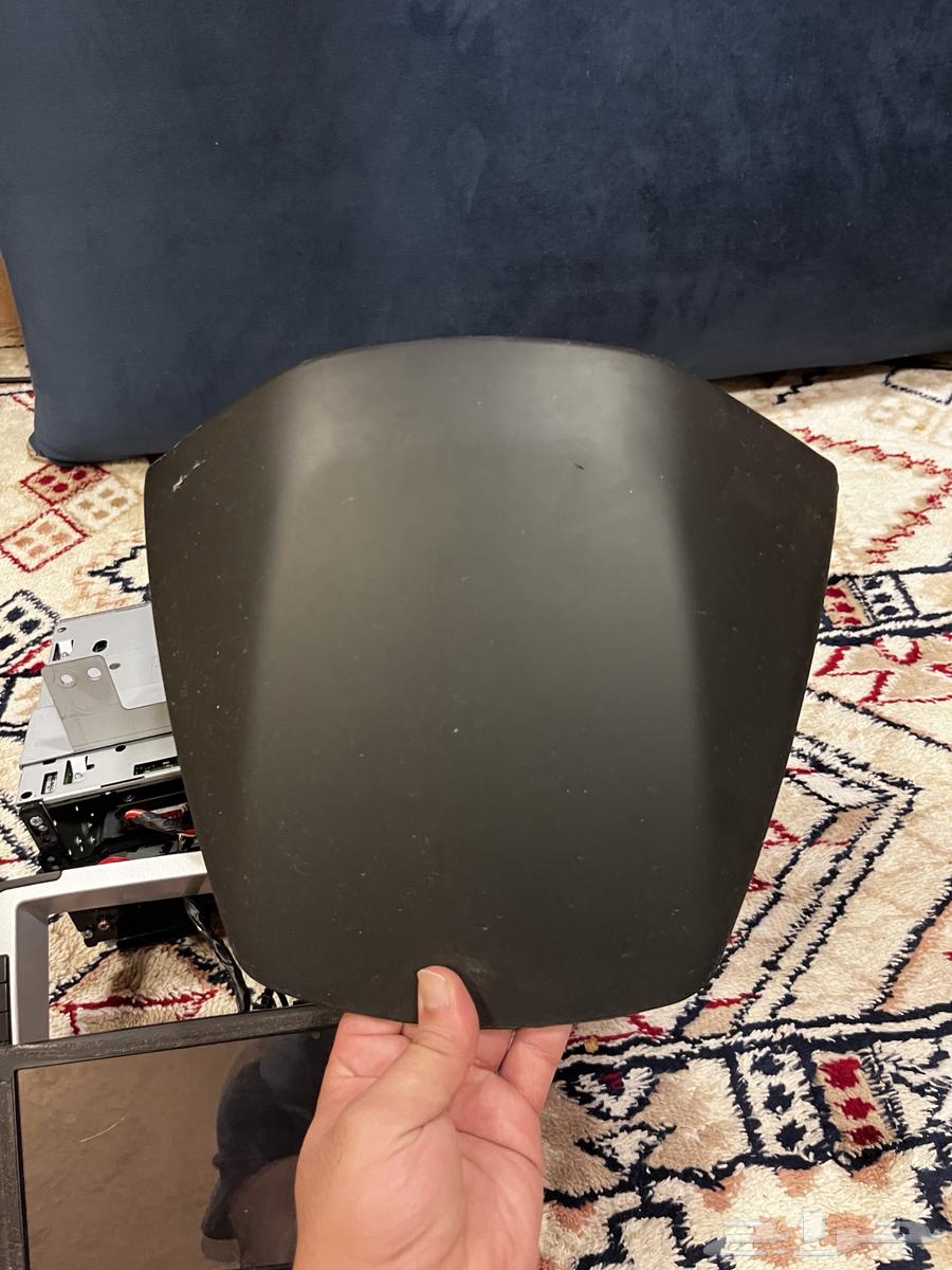 Car screen63011771494403112