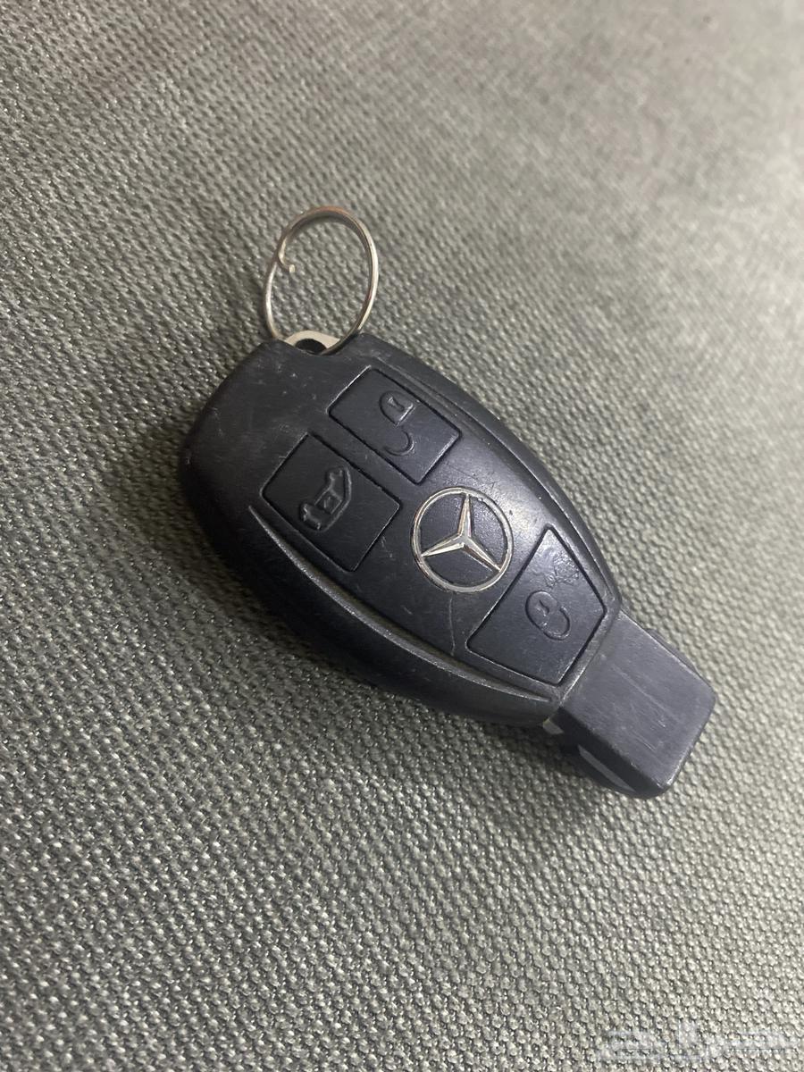 Mercedes key63067427661057111