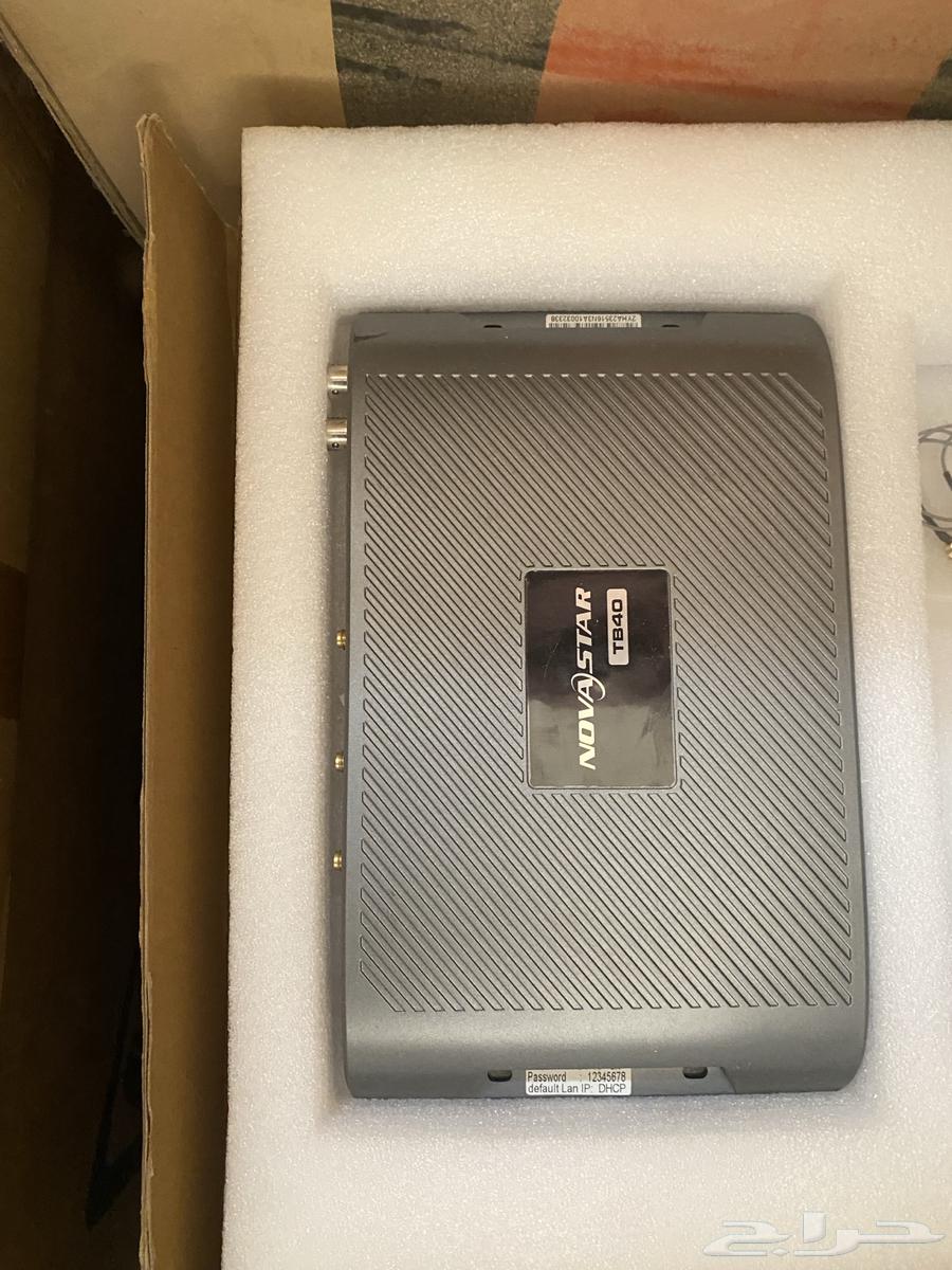 2 LED display modules 1.8 point pitch, size 3200x160063063481138050112
