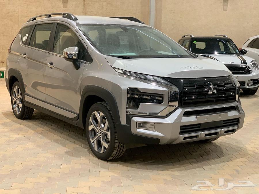 Special offer Mitsubishi Expander Cross 2024 model premium63077202069251113