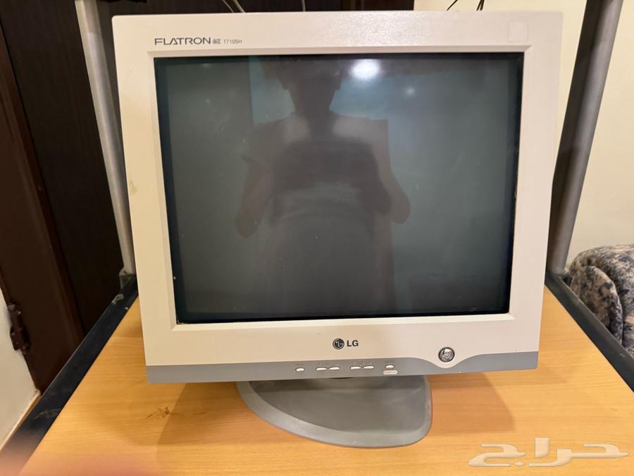 Desktop computer630449611627551127