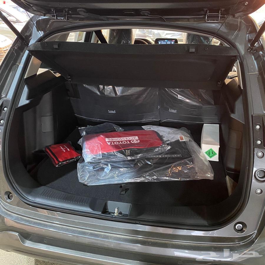 Toyota Urban Gasoline GLX Full Option63067440616450114