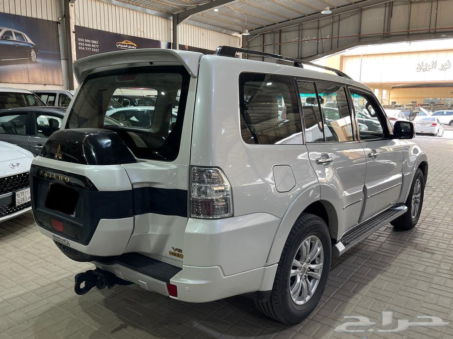 2022 Pajero Full Option63065071079298114