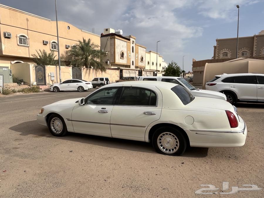 Lincoln Town Car 1999 model for sale63054716823042113