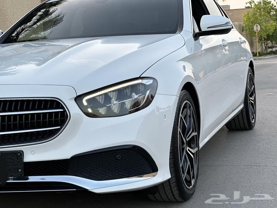 Mercedes E200 in agency condition 2021, mileage 82 thousand63062343322882114
