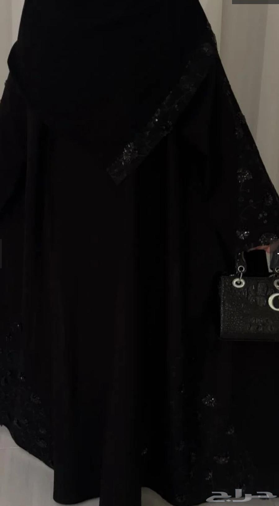 عبايه63045807509505112
