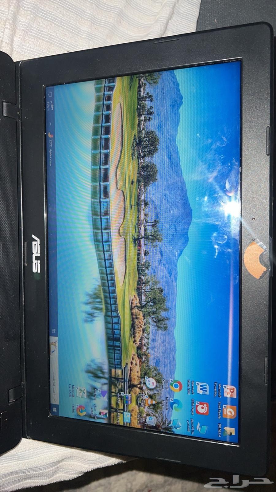 For sale laptop Windows 1063042046226562112