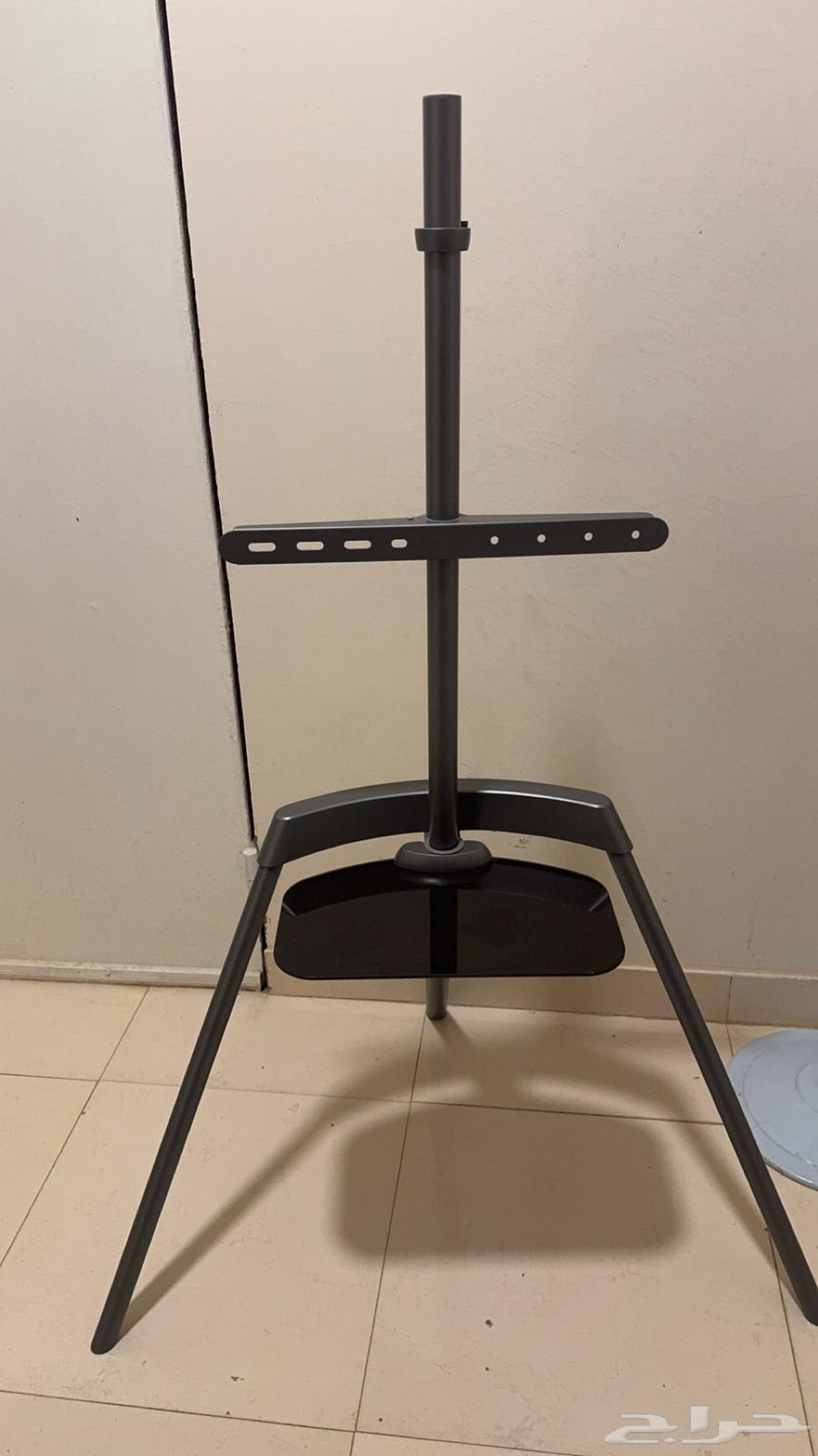 حامل تليفزىون630437440979221128