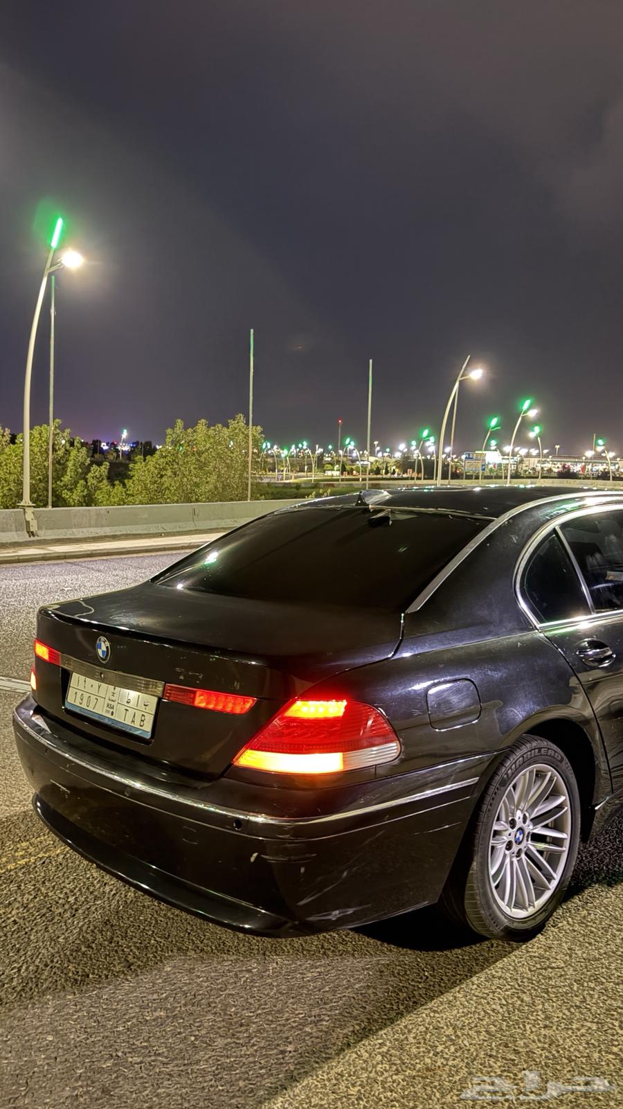BMW 200563057849876098112