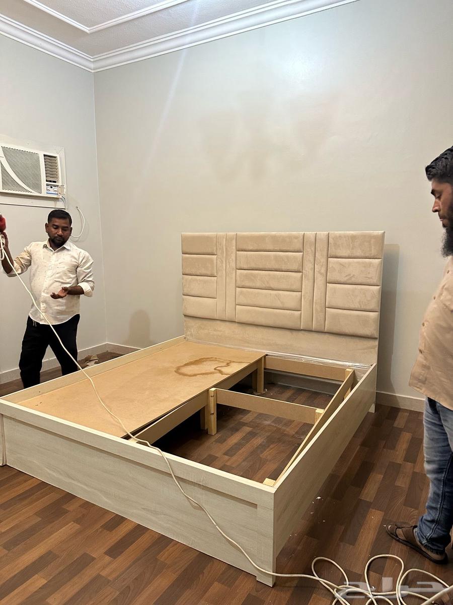 غرفة نوم و كنب وطاولة تلفزيون63043312394242111