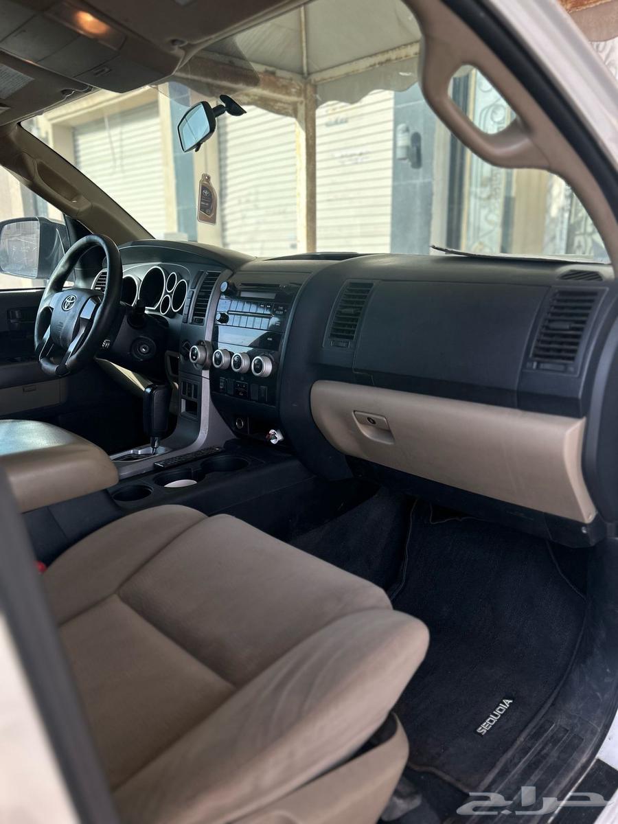 2015 Toyota Sequoia63059048454018112