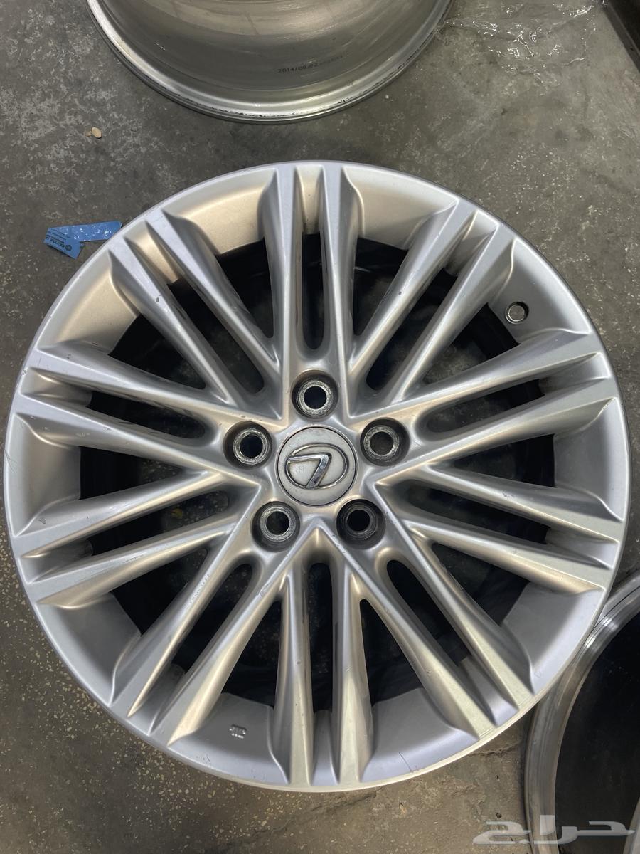 We have all types of car rims available.63057849995266112