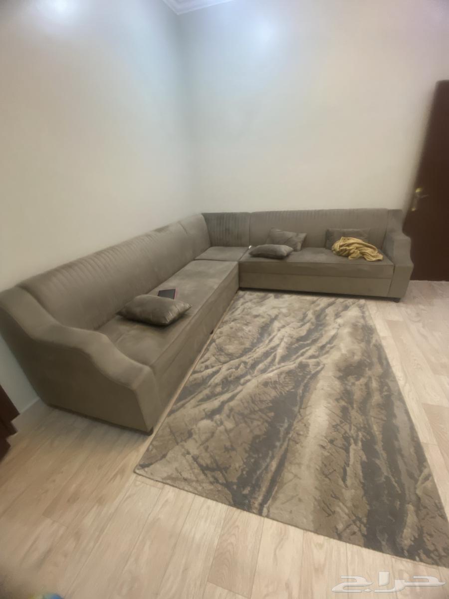 غرفة نوم و كنب وطاولة تلفزيون63043312394242112