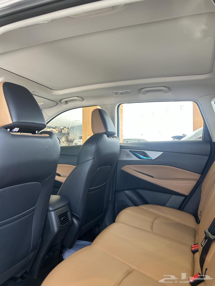 Changan CS35 2025 model priced at 70,500 including tax and plates63058238352130113