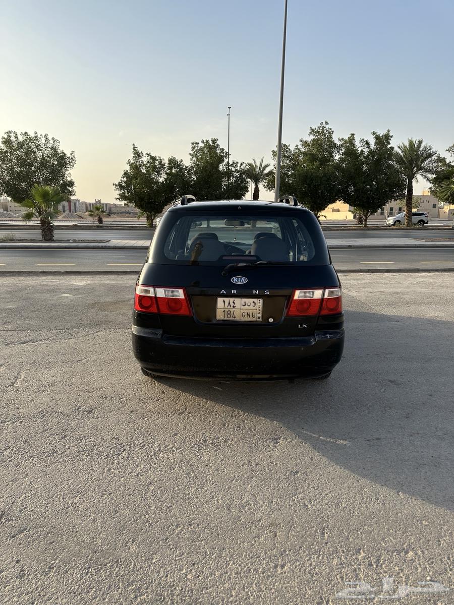 كيا كارنز 2006 لون أسود بحالة جيدة63058664121091111