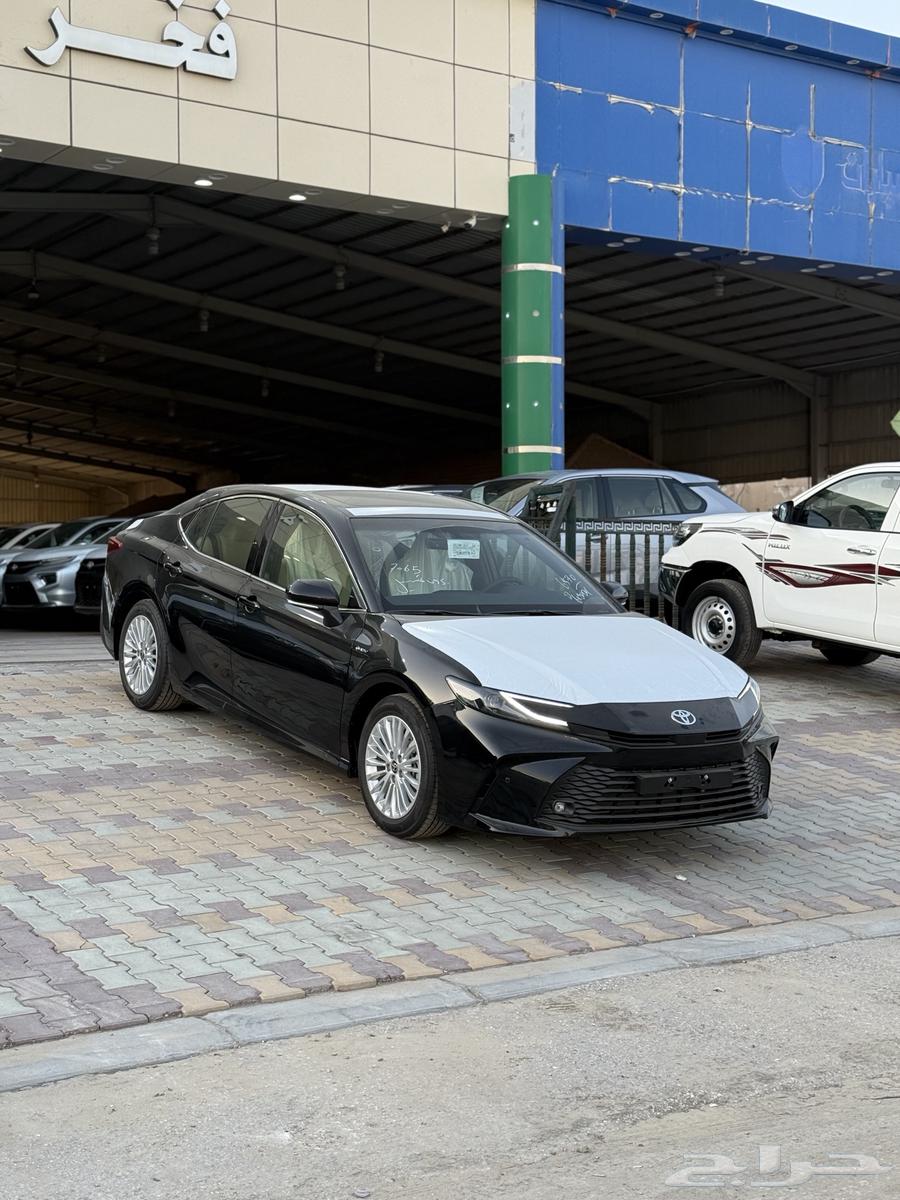 Toyota Camry 2025 E-plus zero color black price 119 thousand63058664183681112