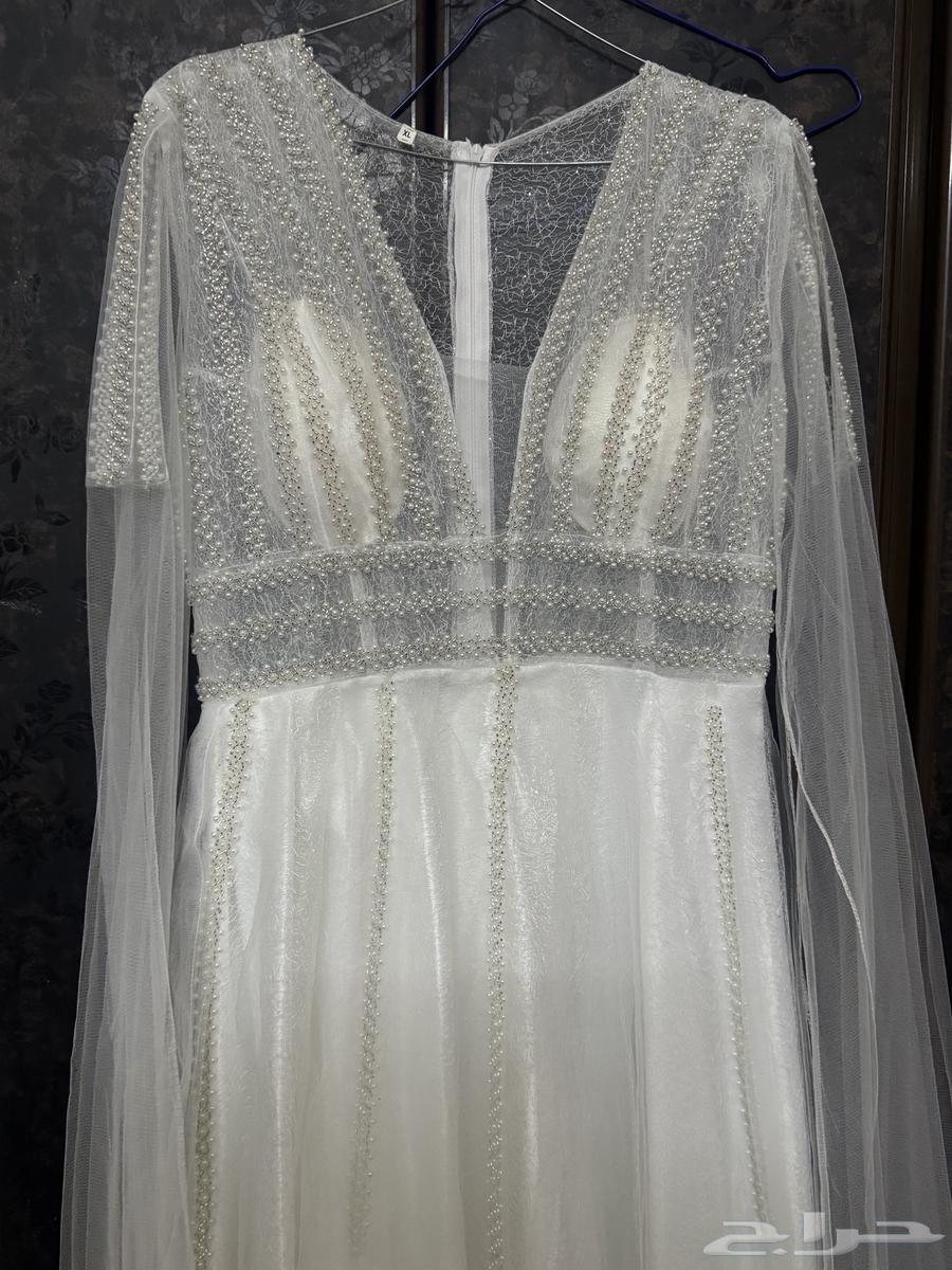 Dresses for sale, worn once630416004924181122