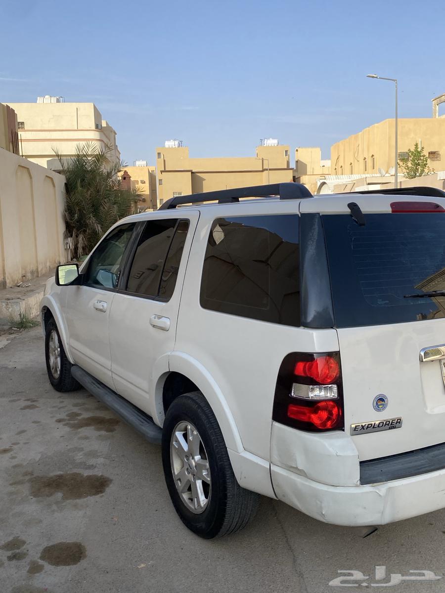 Ford Explorer 201063059048965761113