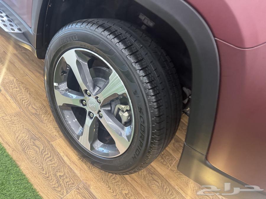 جراندشيروكي25 مع اول راتب مقيم او سعودي طبقا لشروط محدده63062361853442112