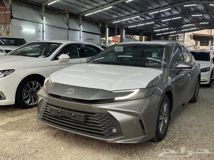 2025 Camry Standard E Titanium Zero Plate ((Sold))63059063144065112