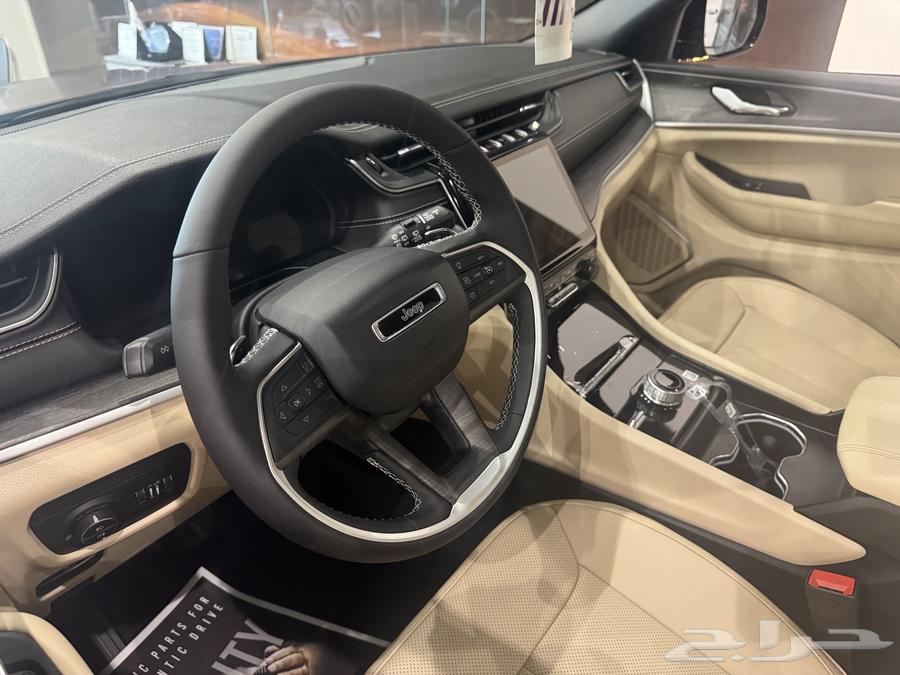جراندشيروكي25 مع اول راتب مقيم او سعودي طبقا لشروط محدده63062361853442113