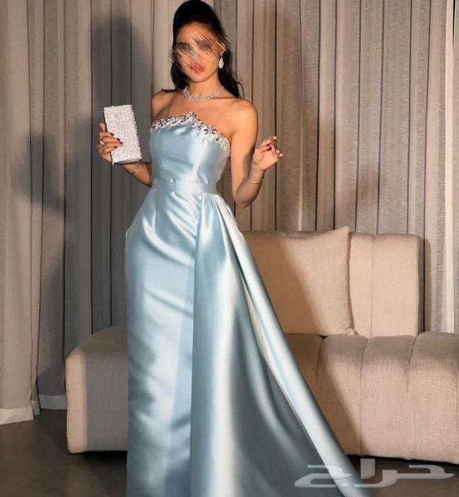 Dress size small worn for four hours, I bought it for 700 and I want 50063044180518275111