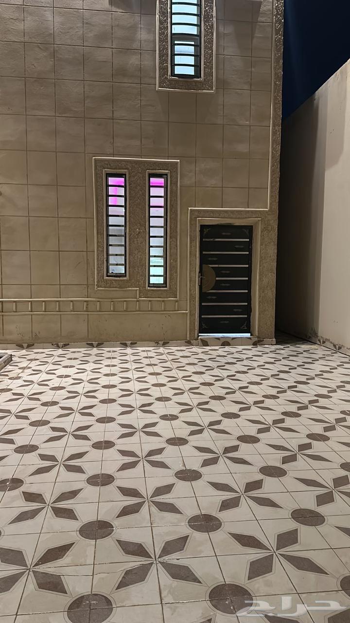 For rent, a bachelor's lounge in the industrial area, two floors63013825534081111