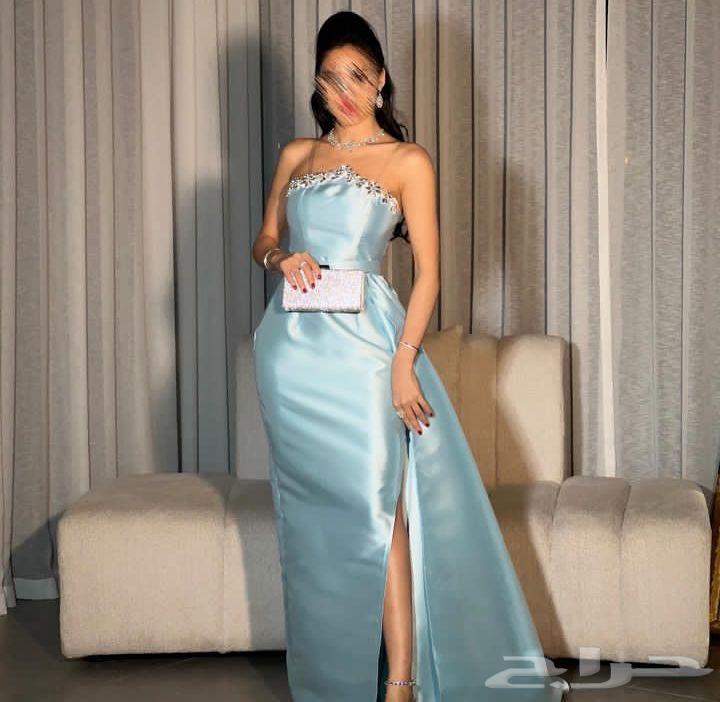 Dress size small worn for four hours, I bought it for 700 and I want 500630441805182751125
