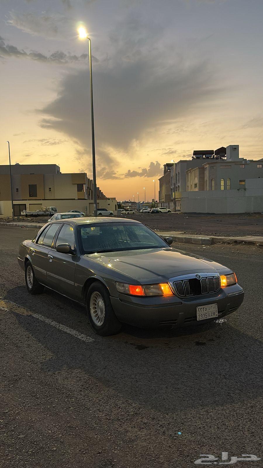 Ford Marquis 2001 Saudi, low mileage ((Sold))63059058222979112